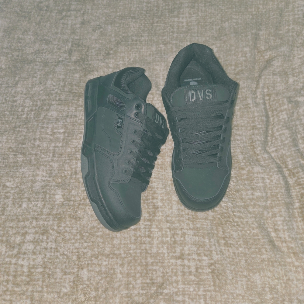 Dvs Enduro Heir Black Size 10.5 US Mens New With Box